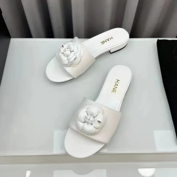 HANE Floral Embellished Slide Sandals White Slippers - 4