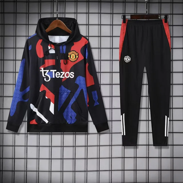 Real Madrid Tracksuits Hooded football crest tracksuit product detail image 11