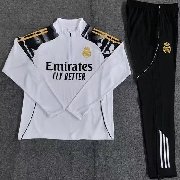 Real Madrid Tracksuits Long-sleeve half-zip football training set image 3