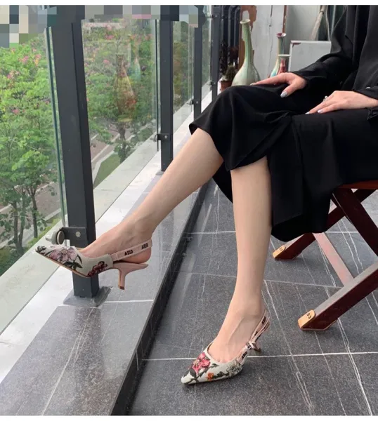 Dior J'Adior Floral Embroidered Slingback Kitten Heels - 5