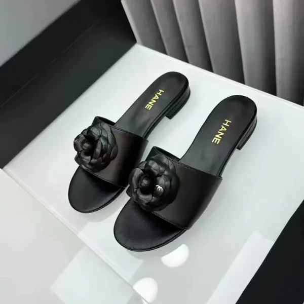 HANE Floral Embellished Slide Sandals White Slippers - 12