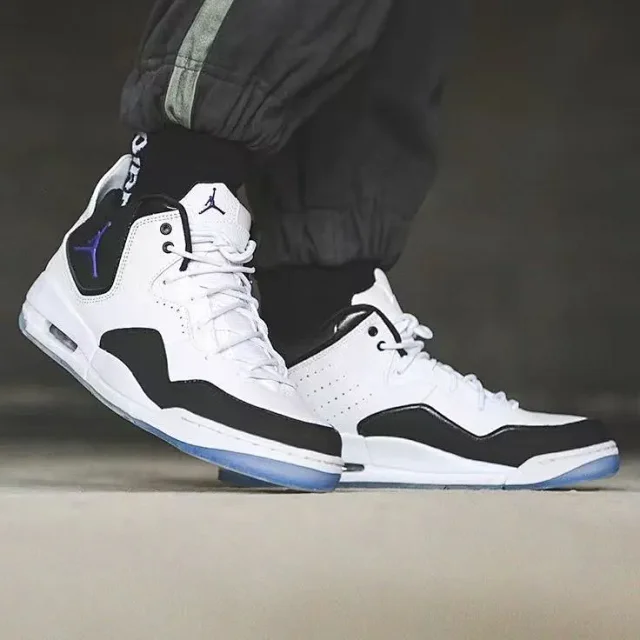 Jordan Sneakers Courtside 23 Mid-Top product detail image 3