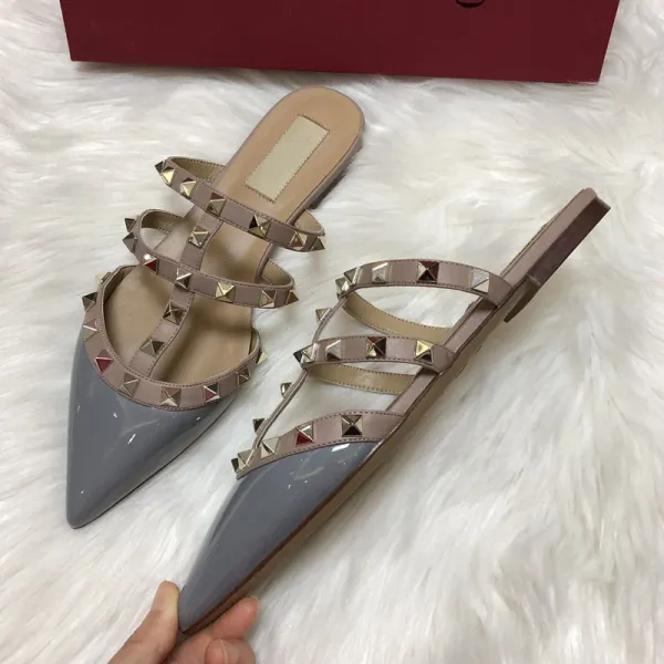 Valentino Rockstud Strappy Mule White Beige Sandals - 32