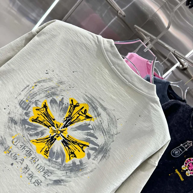 Chrome Hearts T-Shirts Oversized crewneck T-shirt with cross graphic print product detail image 7