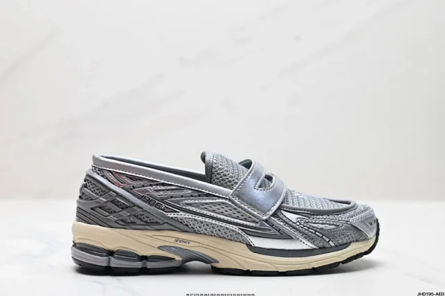 New Balance Sneakers 1906L Loafer product detail image 4