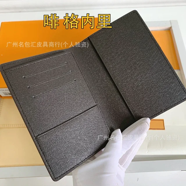 Unbranded Wallets & Card Holders 60181 Passport Holder product detail image 5