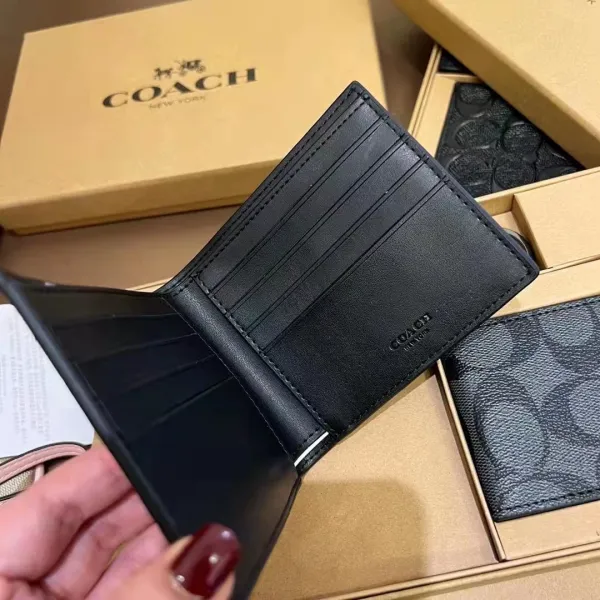 Coach Signature C Short Wallet - 15