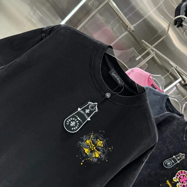 Chrome Hearts T-Shirts Oversized crewneck T-shirt with cross graphic print product detail image 32