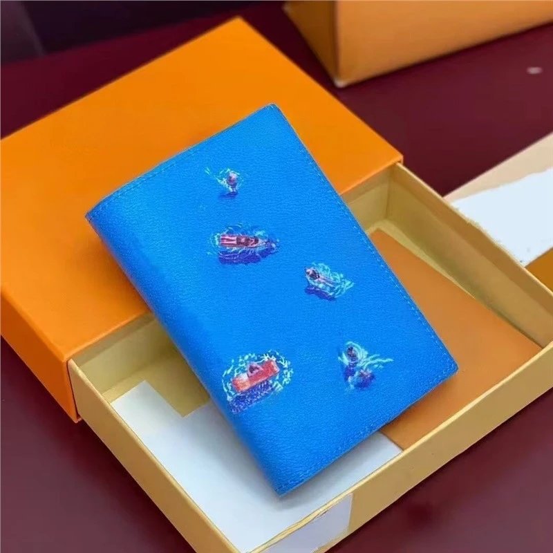 蓝色