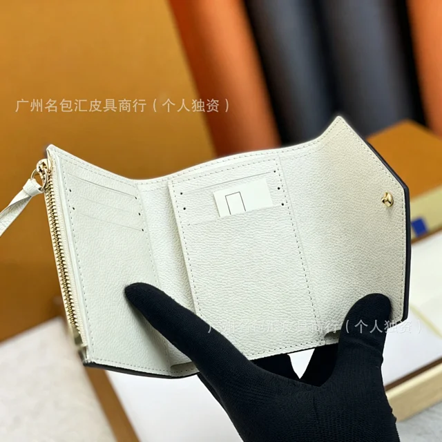 Unbranded Wallets & Card Holders Long snap-flap wallet with floral print product detail image 11