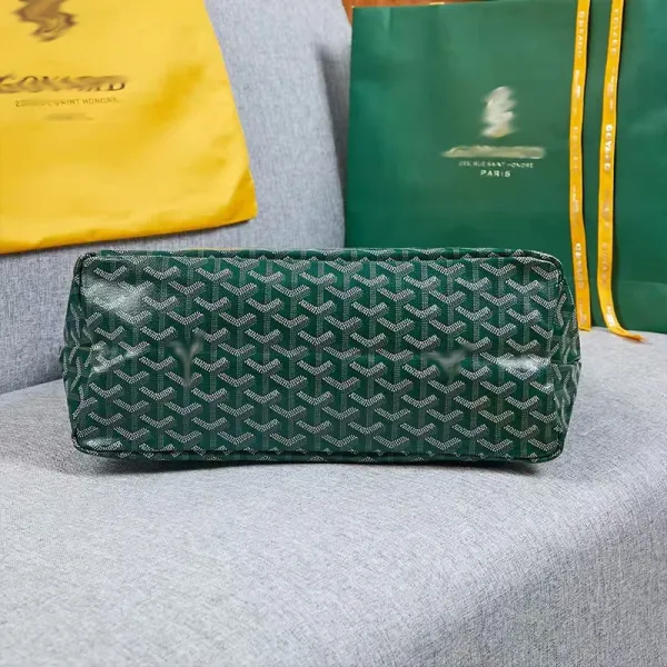Goyard Saint-Louis Hobo Bag Burgundy Shoulder Bags - 19