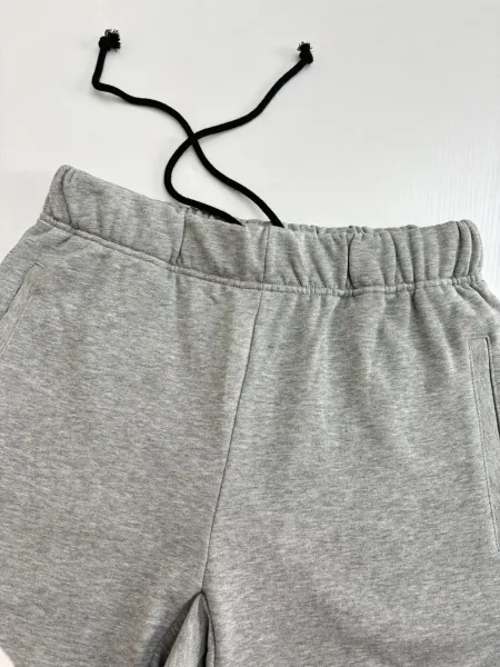 Design Logo Embroidered Heather Gray Sweat Shorts - 5