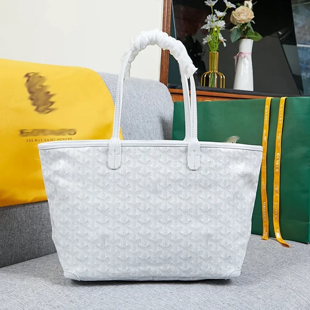 Unbranded Handbags Zippered Tote Bag with Geometric Pattern product detail image 16
