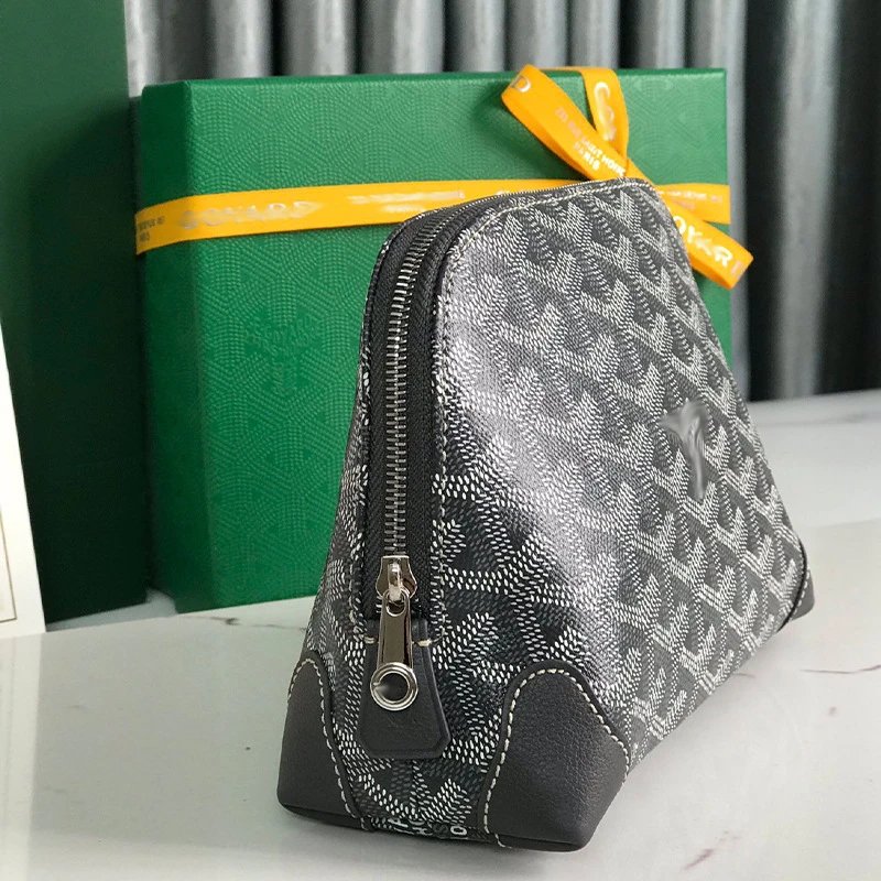 Goyard Saint-Louis Pouch Yellow Leather Clutches - 19