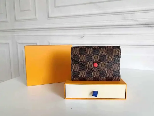 Unbranded Wallets & Card Holders Envelope flap snap wallet with checkerboard pattern product detail image 12