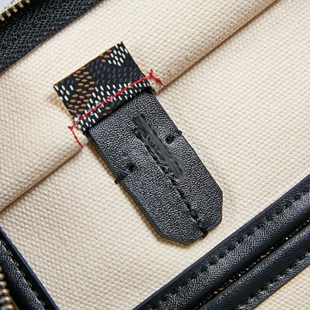 Unbranded Handbags Zippered Tote Bag with Geometric Pattern product detail image 8