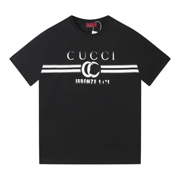 Gucci Logo Print Burgundy T-Shirt - 24