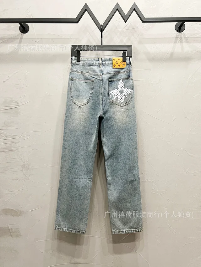 Louis Vuitton Jeans Straight-Leg Graphic Patch product detail image 28