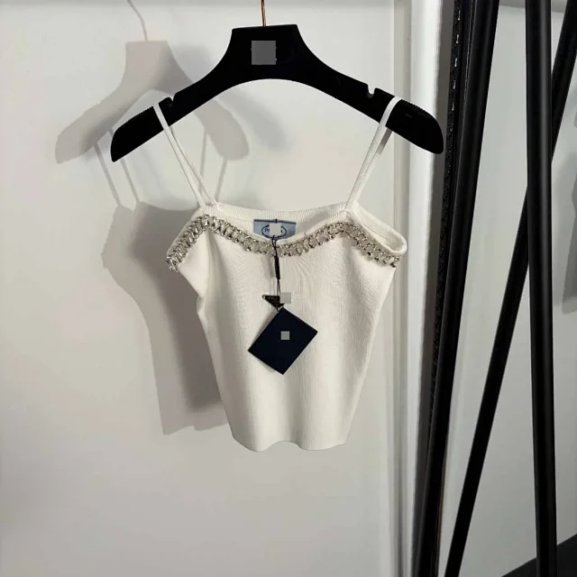 Unbranded Knitwear Rhinestone-Trim Spaghetti-Strap Knit Camisole product detail image 2