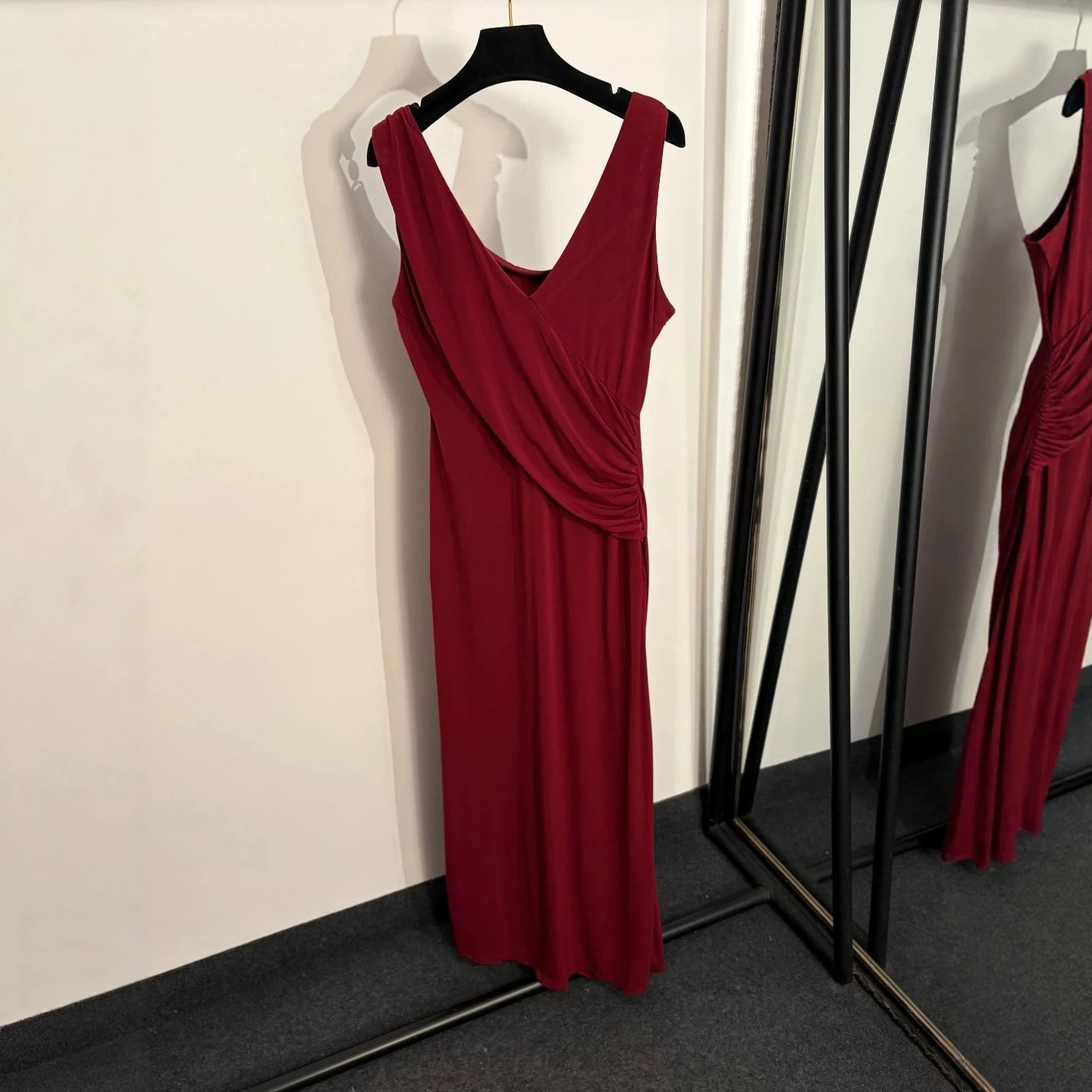 Unbranded Dresses Sleeveless draped maxi dress with ring hardware straps image 4