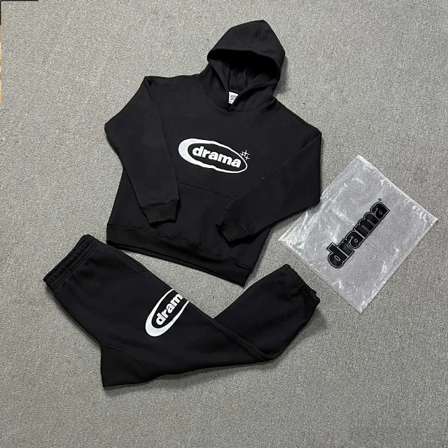 Drama Call Hoodies & Sweatshirts Logo-Print Pullover Hoodie product detail image 5