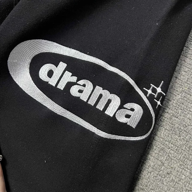 Drama Call Hoodies & Sweatshirts Logo-Print Pullover Hoodie product detail image 12