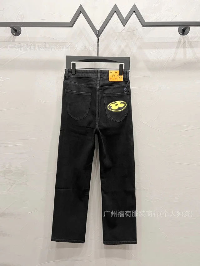 Louis Vuitton Jeans Straight-Leg Graphic Patch product detail image 17
