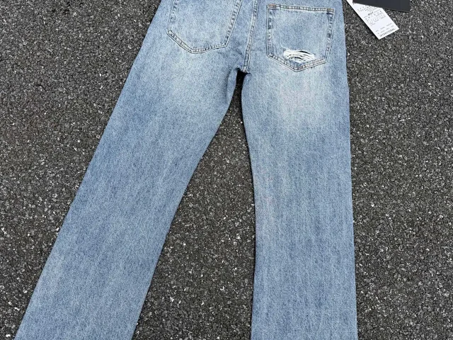 Purple Brand Jeans Distressed flared with frayed hems product detail image 20