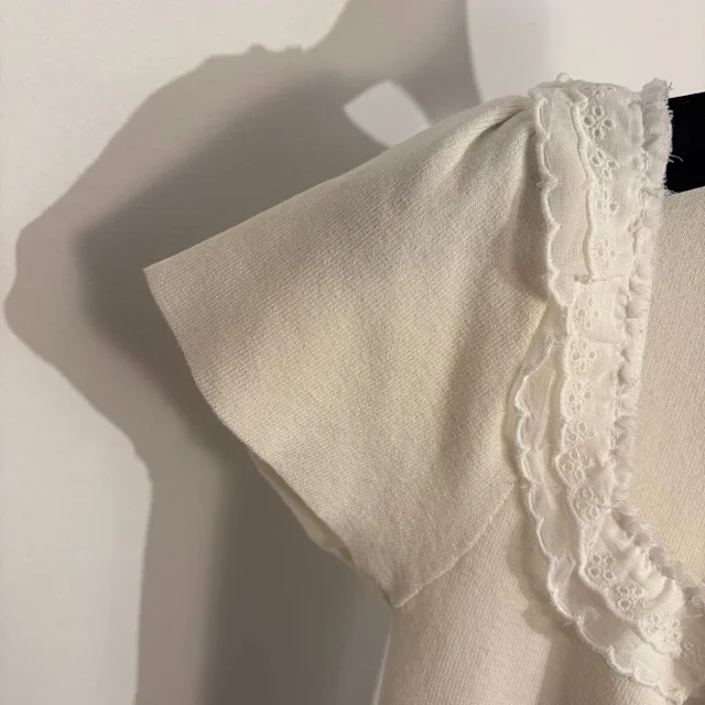 Miu Knitwear Short-Sleeve Lace-Trim Bow Knit Top product detail image 6