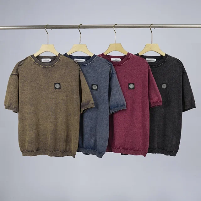 Stone Island T-Shirts Washed Compass-Patch T-Shirt product detail image 2