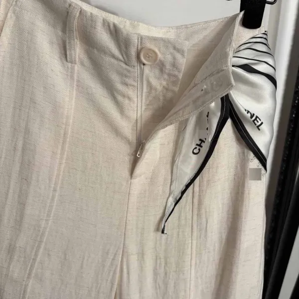 Chanel Silk-Trimmed Wide-Leg Linen Pants in Off-White - 7