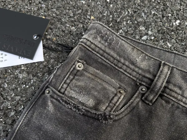 Enfants Riches Déprimés Distressed Gray Straight-Leg Jeans - 31