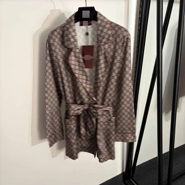 Gucci Matching Sets GG monogram pajama-style shirt and trousers set product detail image 3