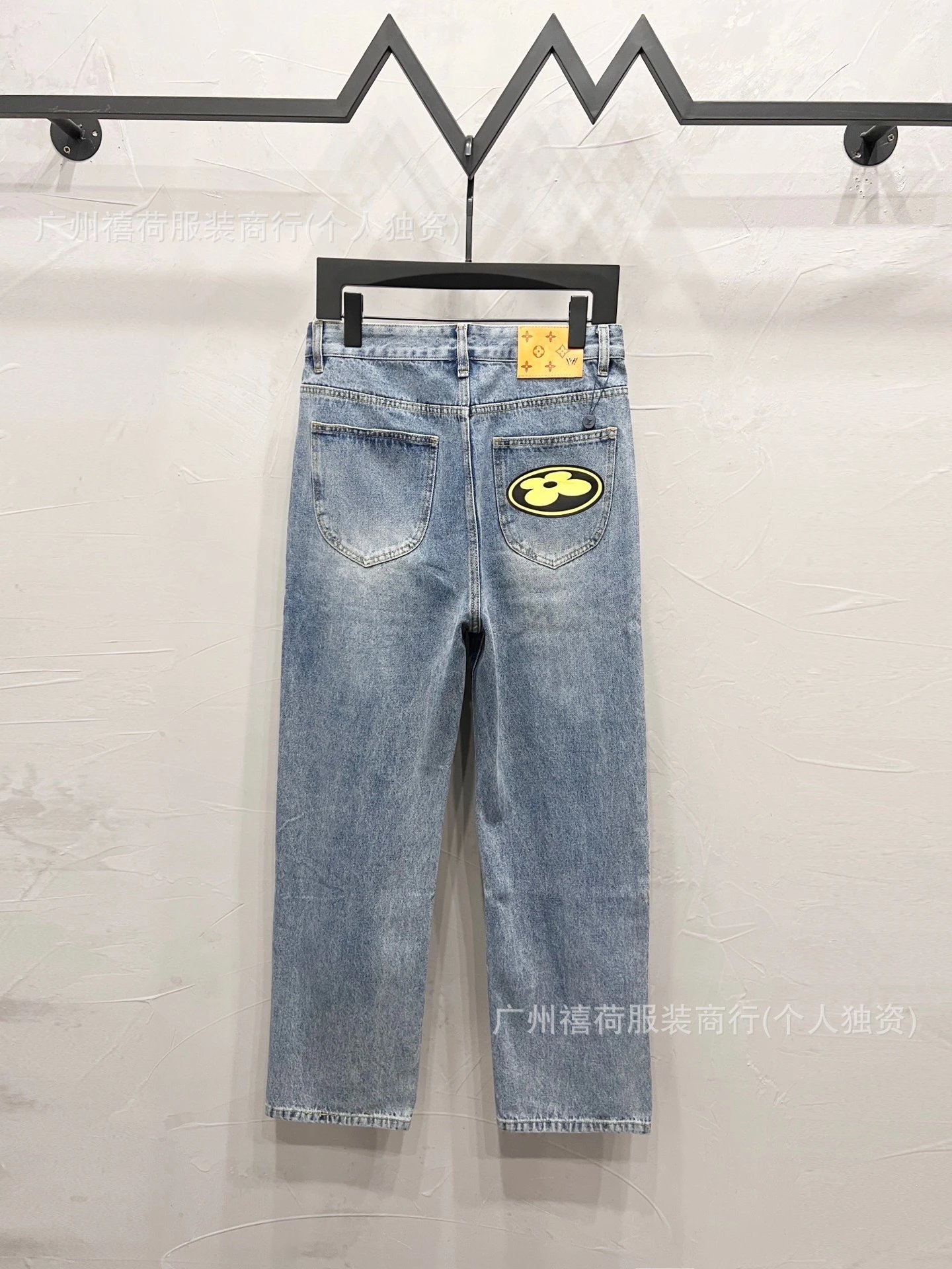 Louis Vuitton Jeans Straight-Leg Graphic Patch — M 2007 Light blue