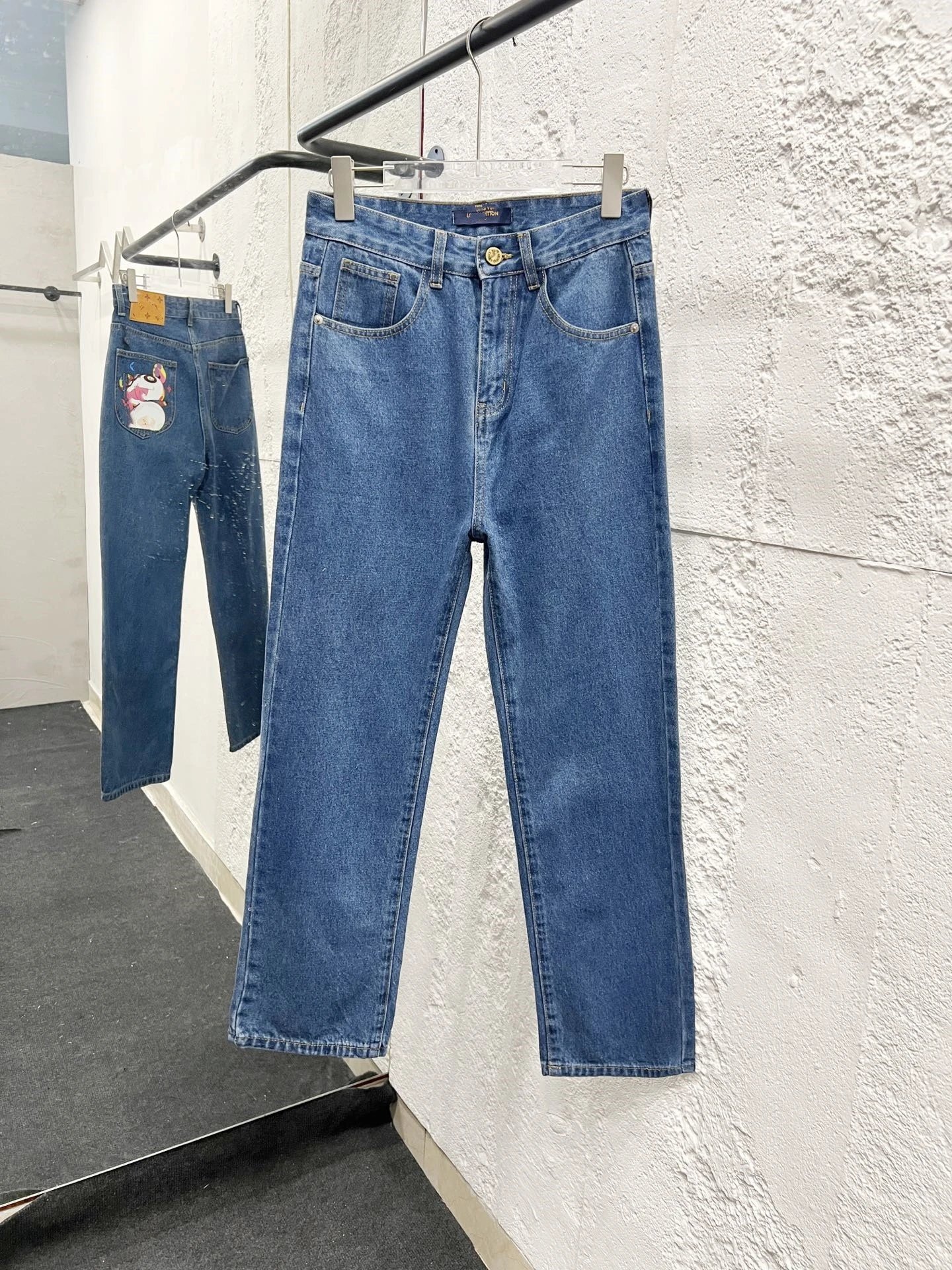 H858蓝色