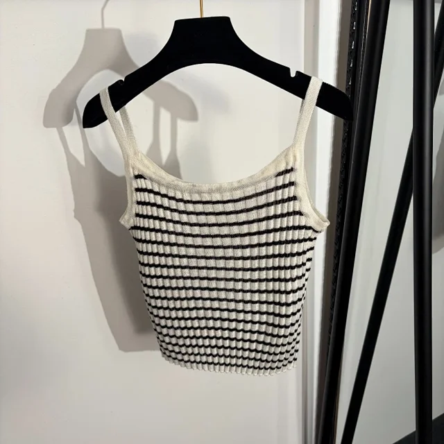 Unbranded Matching Sets Rib-knit cardigan and camisole set with bee embroidery product detail image 6