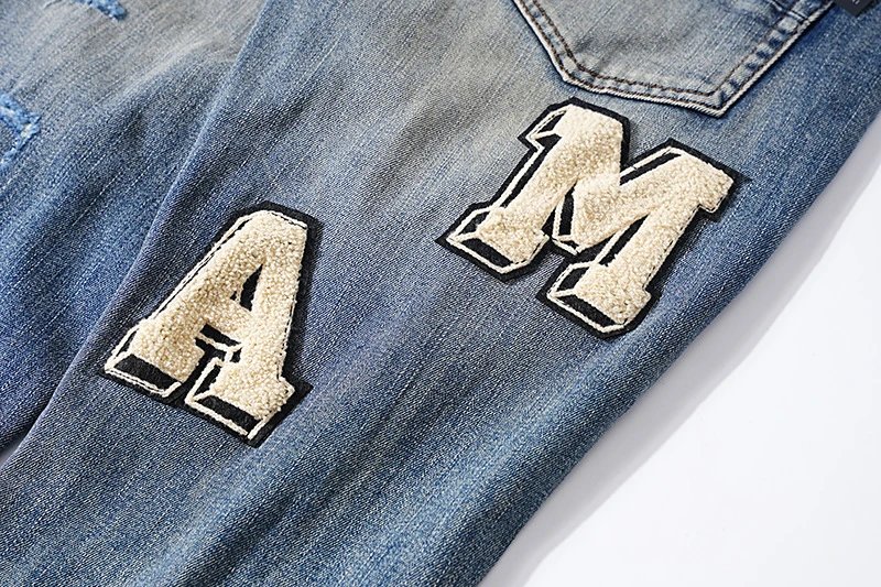 Design Distressed Ripped Light Wash Jeans - 31