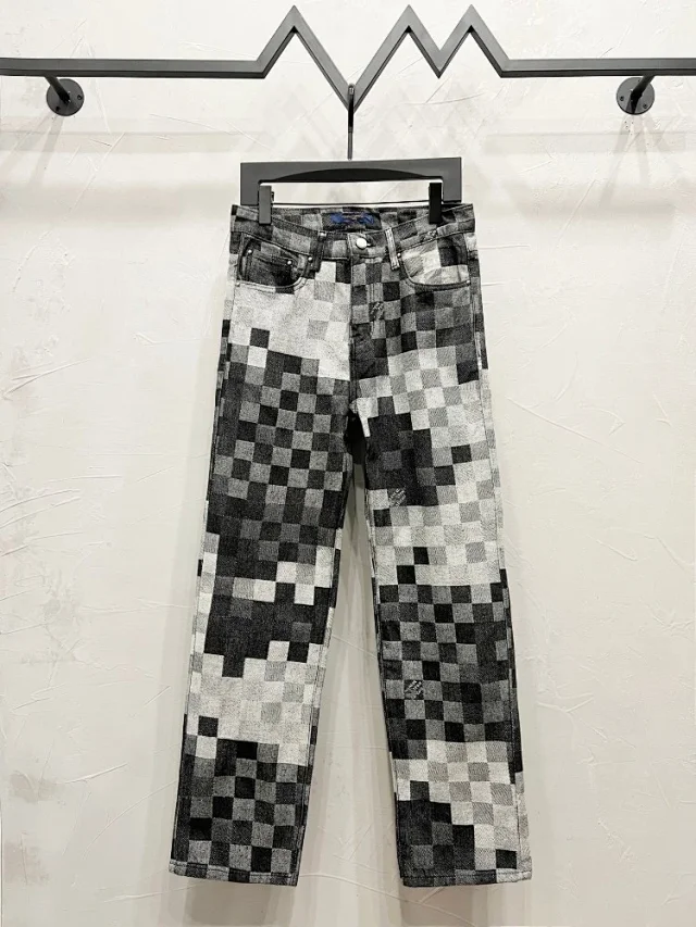 Louis Vuitton Matching Sets Monogram Denim Jacket and Jeans Set product detail image 25