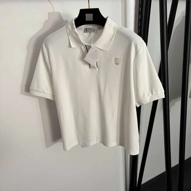 Unbranded T-Shirts Short-Sleeve Zip Polo Shirt with Embroidered Chest Emblem product detail image 2
