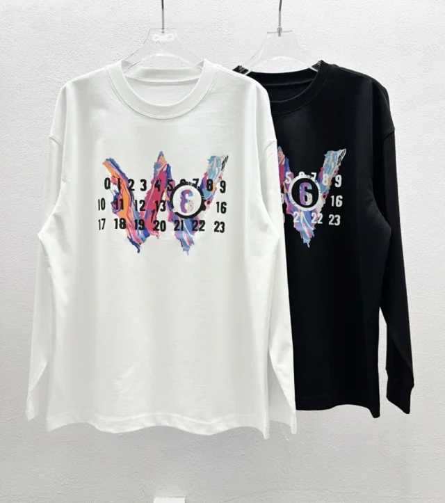 Maison Margiela T-Shirts Long-Sleeve Graphic T-Shirt product detail image 25