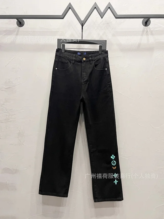Louis Vuitton Jeans Straight-Leg Graphic Patch product detail image 37