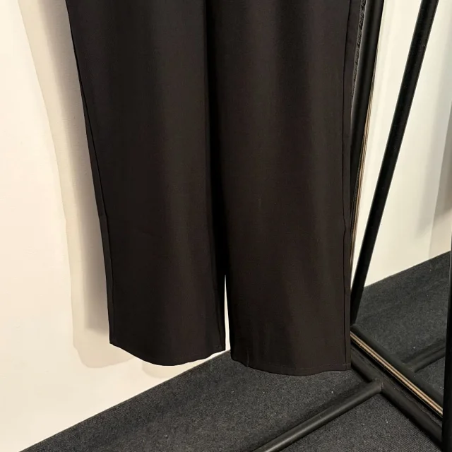 Unbranded Trousers High-Waisted Straight-Leg with Gold-Tone Waist Hardware product detail image 5