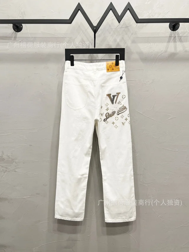 Louis Vuitton Jeans Straight-Leg Graphic Patch product detail image 36