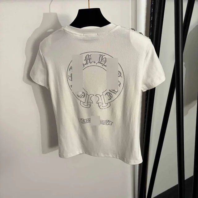 Chrome Hearts T-Shirts Rhinestone Horseshoe Graphic Shoulder-Button T-Shirt product detail image 3
