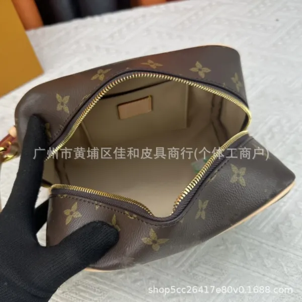 Louis Vuitton Monogram Eclipse Toiletry Pouch Black Bag Clutches - 4