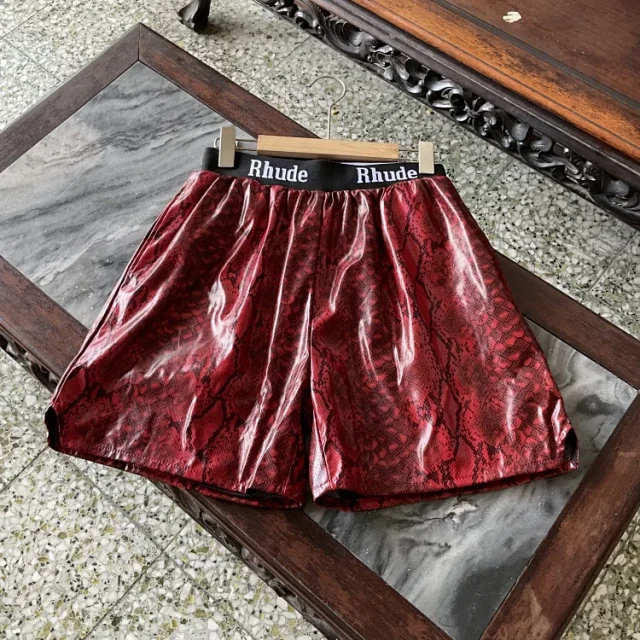 Rhude Shorts Glossy animal-print product detail image 9