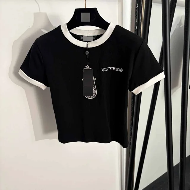 Unbranded T-Shirts Short-Sleeve Contrast-Trim Graphic T-Shirt product detail image 2