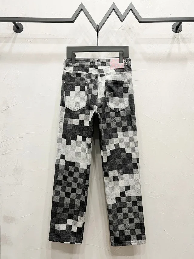 Louis Vuitton Matching Sets Monogram Denim Jacket and Jeans Set product detail image 26