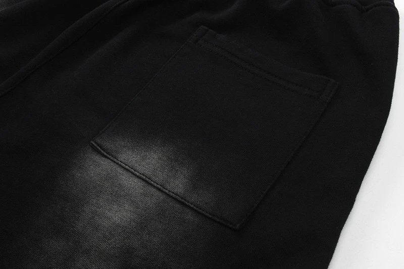 Design Star Patch Distressed Black Sweatshorts Shorts - 20