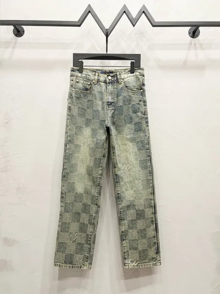 Design Checkerboard Washed Denim Jeans - 14